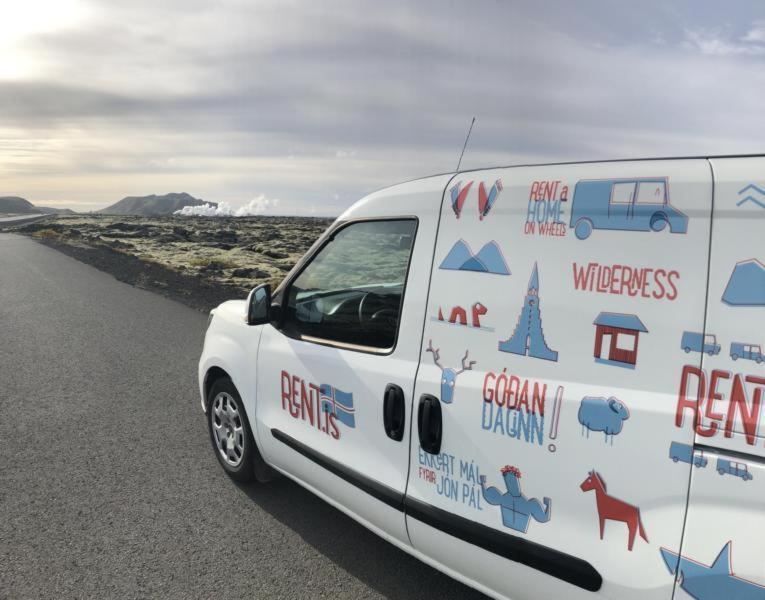 Rent Campervans Keflavík Екстериор снимка
