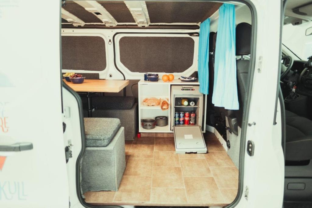 Rent Campervans Keflavík Екстериор снимка